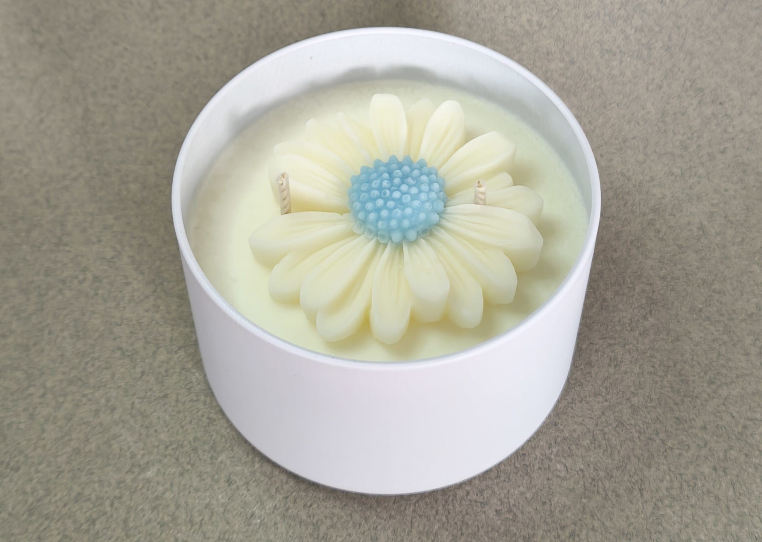 Bougie marguerite - fleur de coton – Image 6